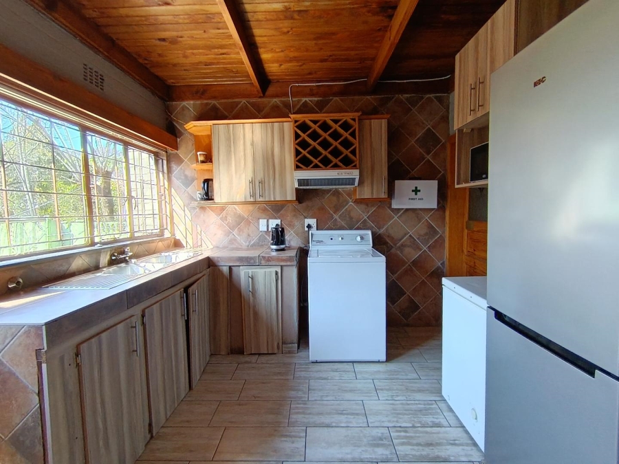 16 Bedroom Property for Sale in Universitas Free State